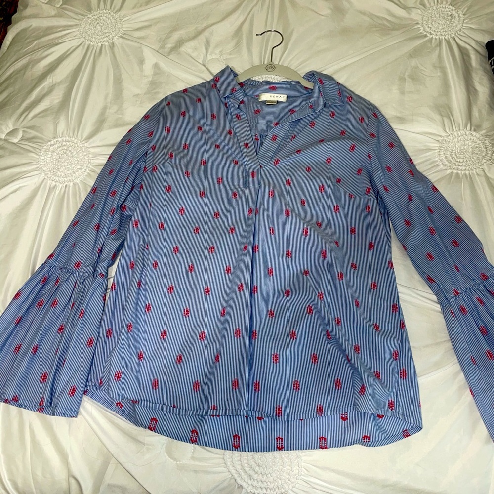 Pretty blue striped and pink shirt!